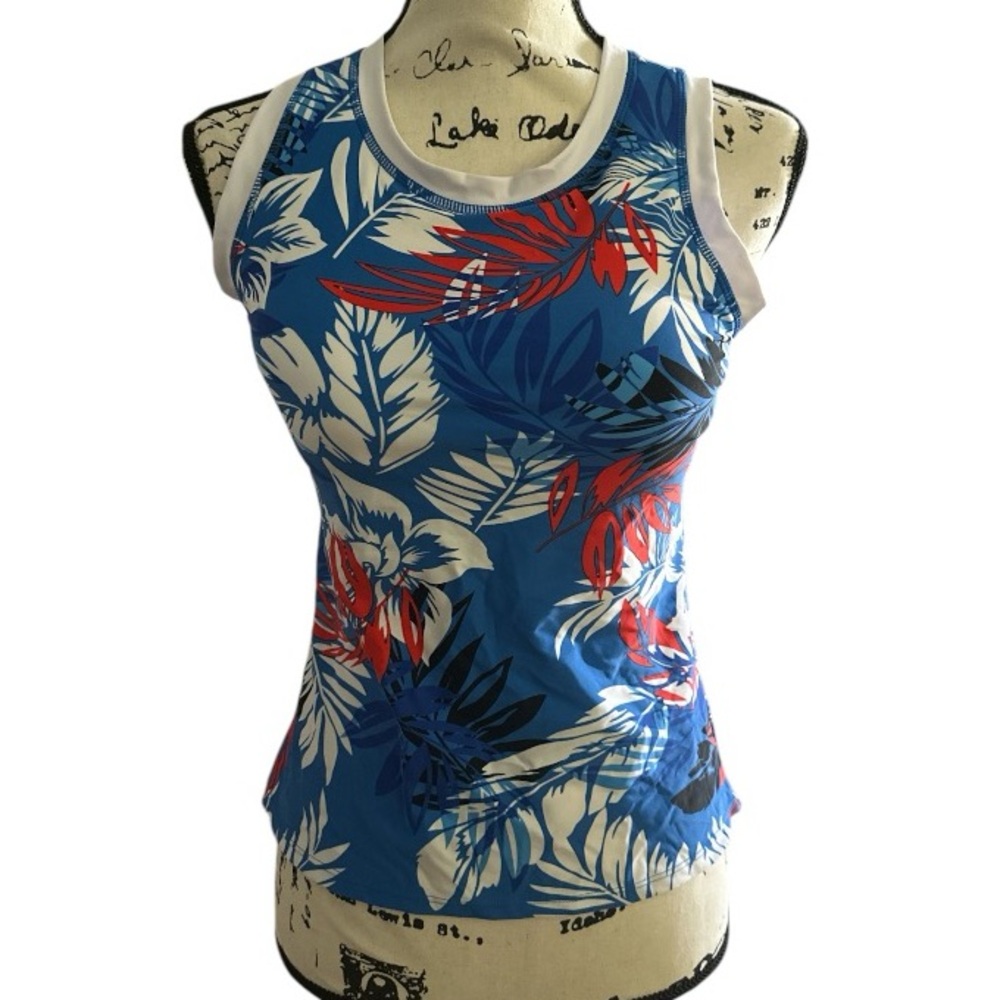 Women’s Swim Top Size Small